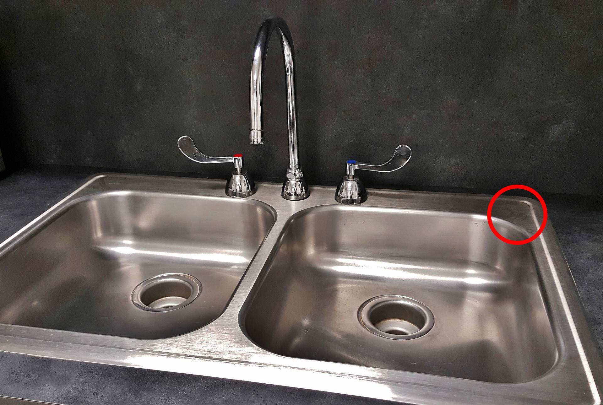 Sinks with exposed sink